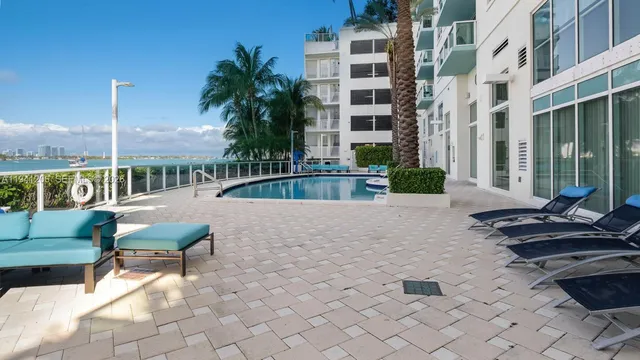 $635,000 | 650 West Avenue, Unit 508, Miami Beach, FL 33139
