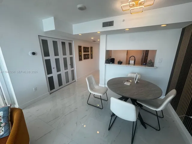 $635,000 | 650 West Avenue, Unit 508, Miami Beach, FL 33139