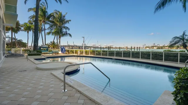 $635,000 | 650 West Avenue, Unit 508, Miami Beach, FL 33139
