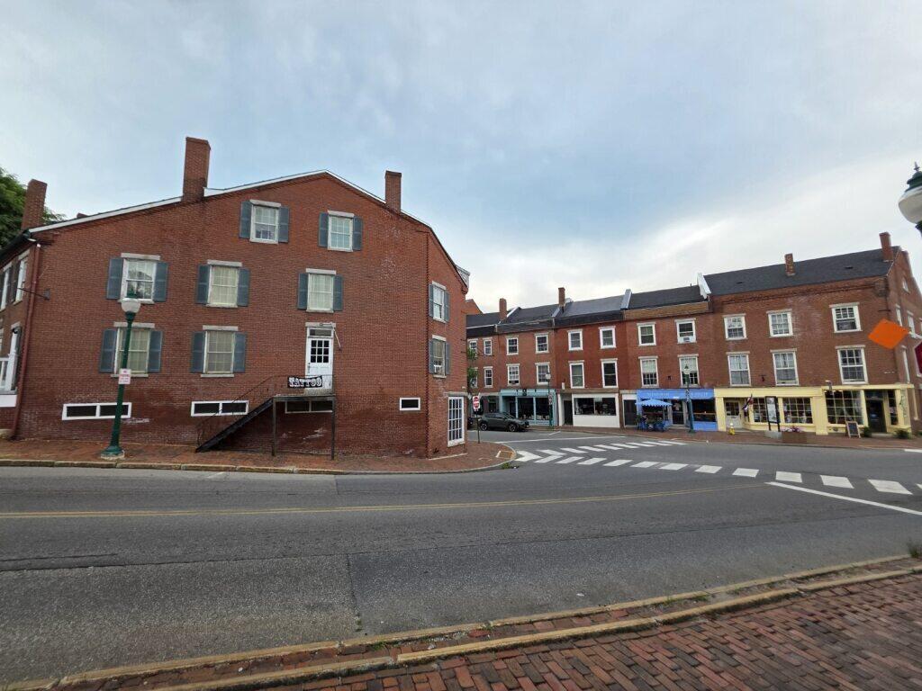 218 Water Street Gardiner, ME 04345 - Photo 11 of 59 218 Water St. 42