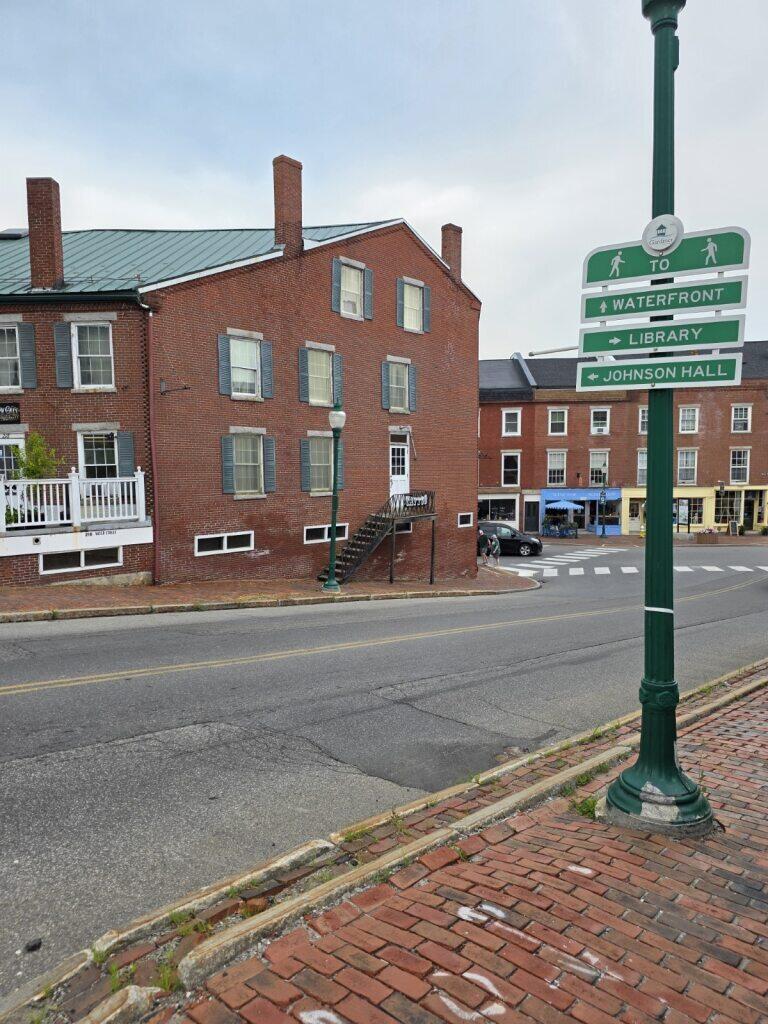 218 Water Street Gardiner, ME 04345 - Photo 12 of 59 218 Water St. 43