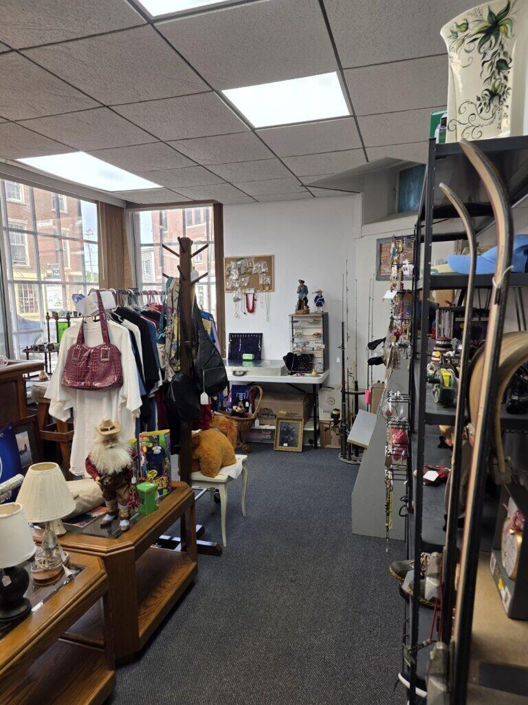 218 Water Street Gardiner, ME 04345 - Photo 41 of 59 218 Water St. 22