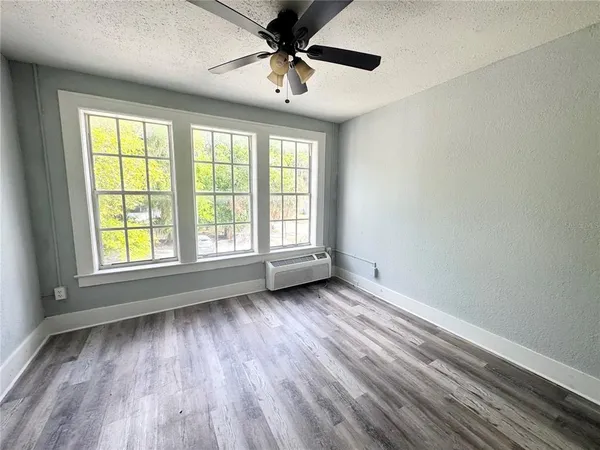 $1,650 | 704 Cordova Drive, Unit 6, Orlando, FL 32804