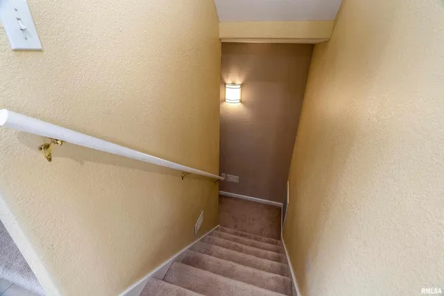 $422,500 | 141 Pump Station Road, Makanda, IL 62958