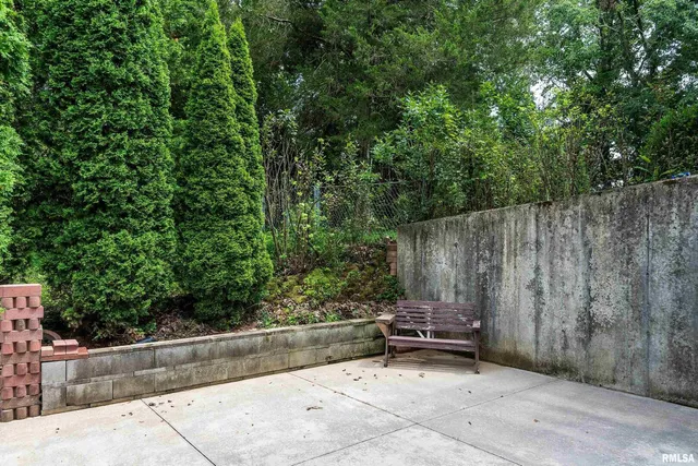 $422,500 | 141 Pump Station Road, Makanda, IL 62958