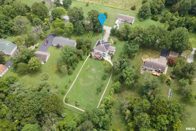 $422,500 | 141 Pump Station Road, Makanda, IL 62958