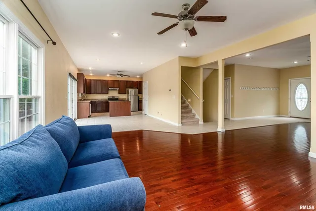 $422,500 | 141 Pump Station Road, Makanda, IL 62958