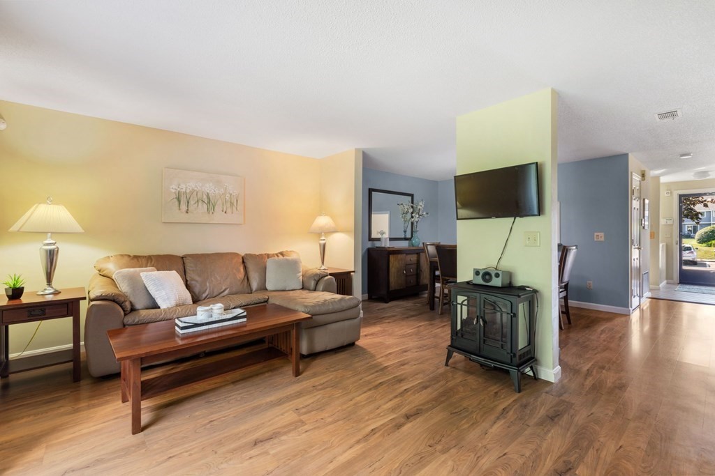 103 Maple Brook Road, Unit 103 Bellingham, MA 02019 - Photo 13 of 41 Gallery Image 13
