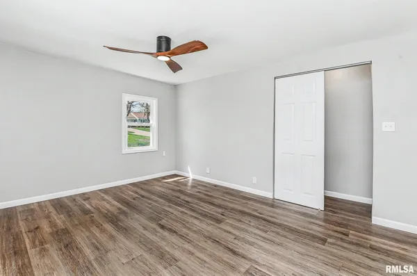 $230,000 | 200 Lilac Lane, East Peoria, IL 61611