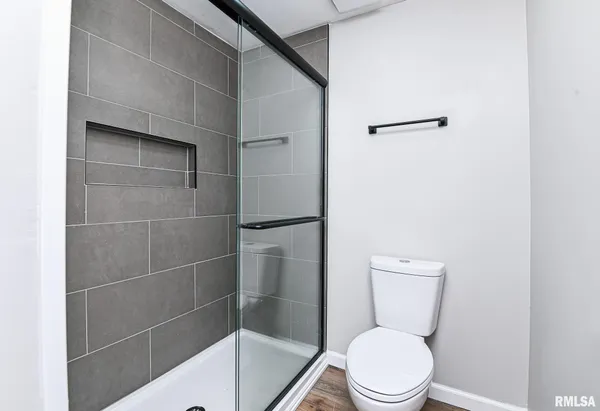 $230,000 | 200 Lilac Lane, East Peoria, IL 61611