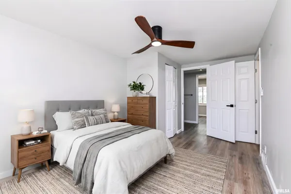 $230,000 | 200 Lilac Lane, East Peoria, IL 61611