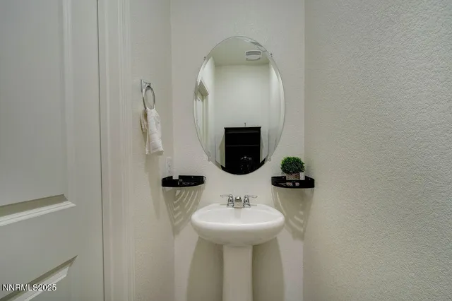 $2,500 | 604 Selene Moon Street, Reno, NV 89506