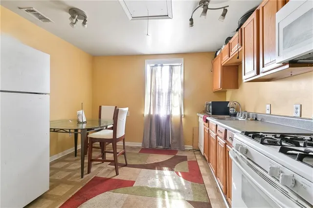 $240,000 | Undisclosed Address, New Orleans, LA 70122