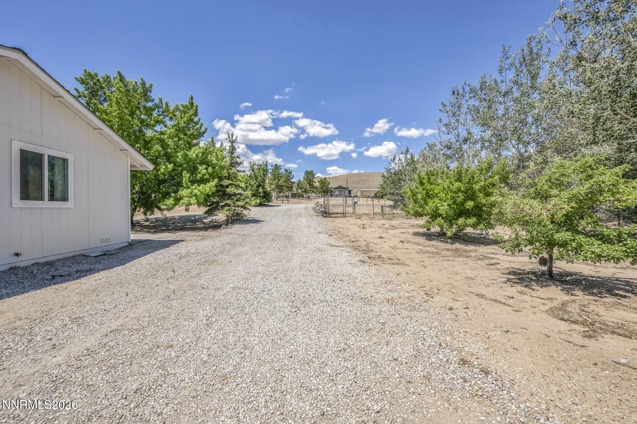 10600 Silver Spur Drive Reno, NV 89508 - Photo 15 of 36 20-web-or-mls-10600-silver-spur-dr