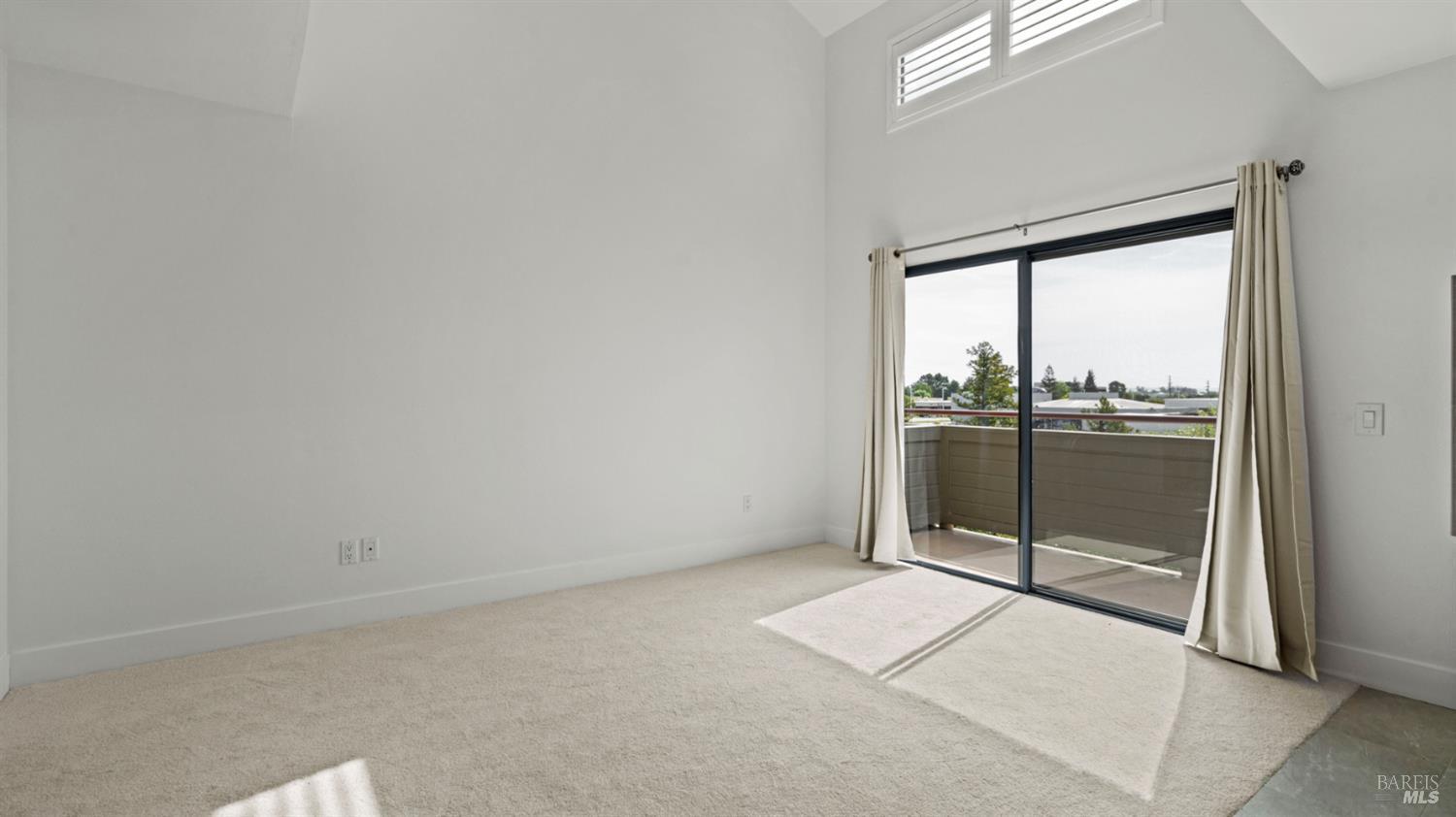 302 Mariner Way Novato, CA 94945 - Photo 12 of 20