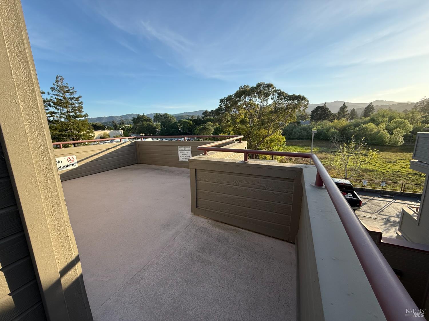 302 Mariner Way Novato, CA 94945 - Photo 4 of 20 a view of a terrace with skyline