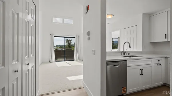 $349,000 | 302 Mariner Way, Novato, CA 94945