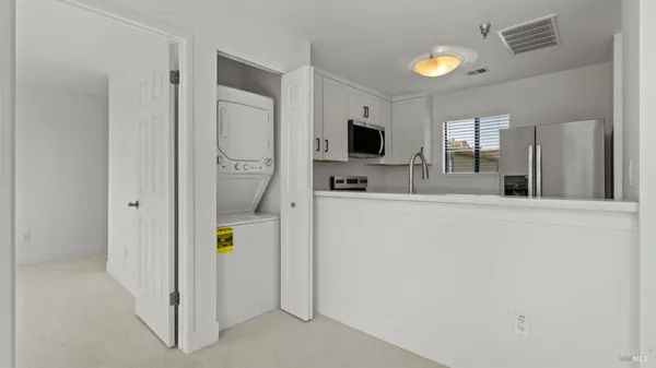 $349,000 | 302 Mariner Way, Novato, CA 94945