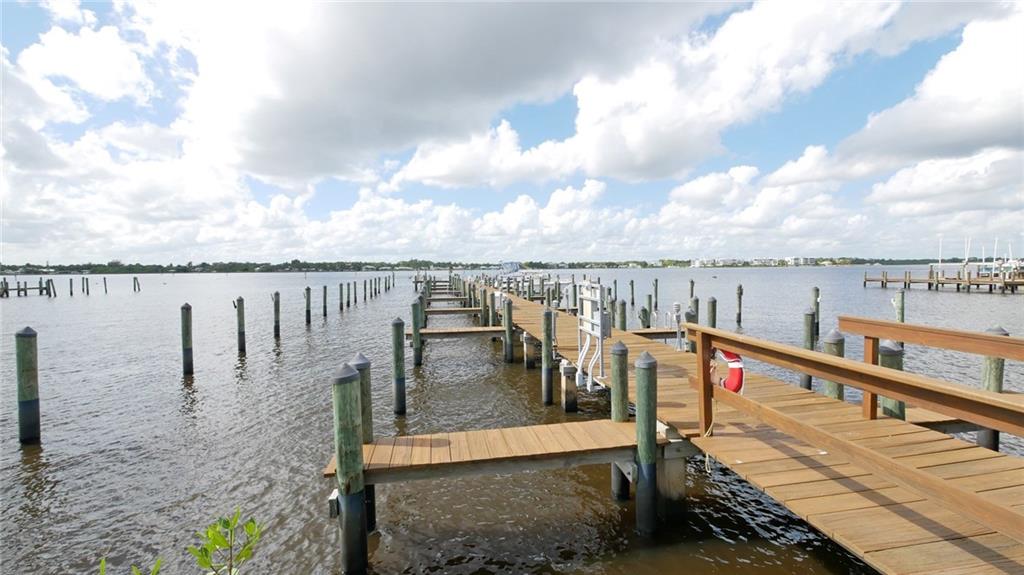1852 Southwest Palm City Road, Unit 5104 Stuart, FL 34994 - Photo 17 of 36