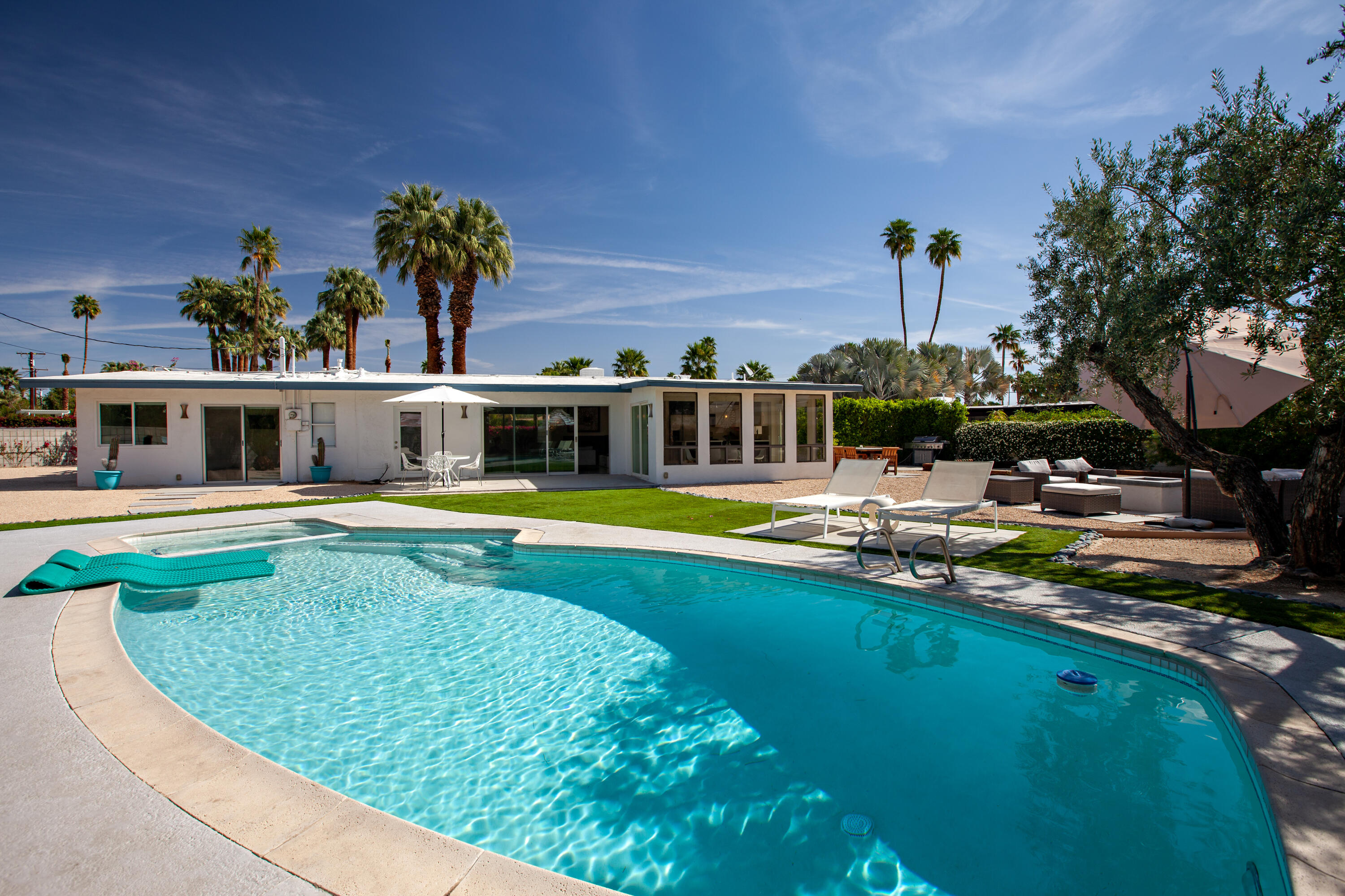 2007 East Andreas Road Palm Springs, CA 92262 - Photo 17 of 23 MEHA-Andreas-18