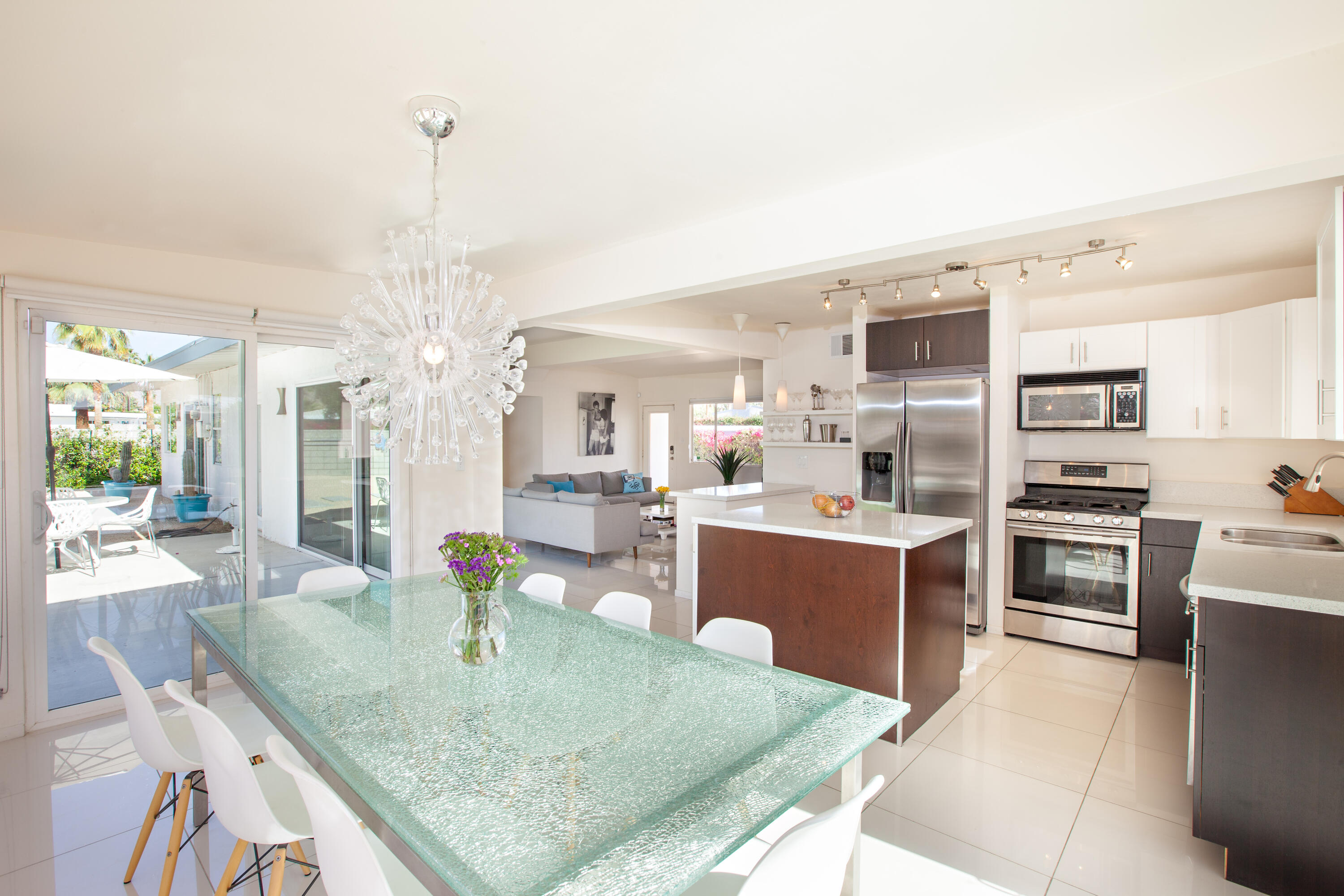 2007 East Andreas Road Palm Springs, CA 92262 - Photo 7 of 23 MEHA-Andreas--12