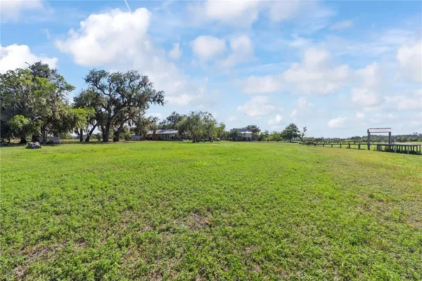 $319,000 | 180 Freeman Circle, George West, TX 78022