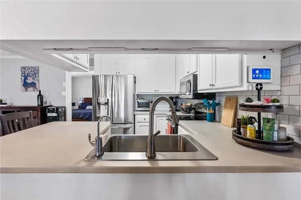 $319,000 | 180 Freeman Circle, George West, TX 78022