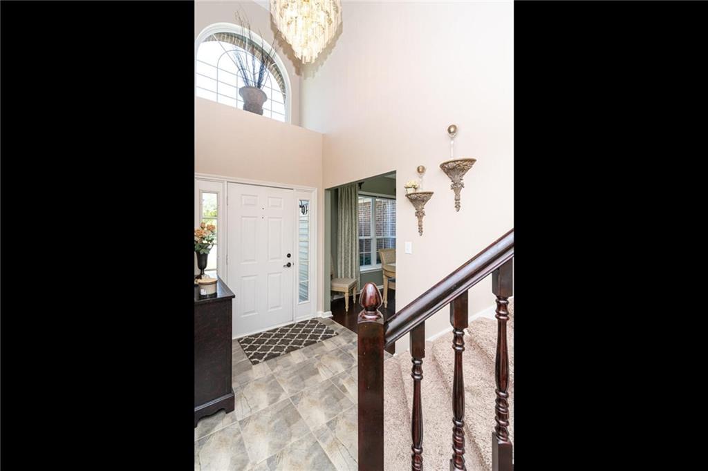 10505 Hawks Ridge Court Fishers, IN 46037 - Photo 3 of 37 Gallery Image 3