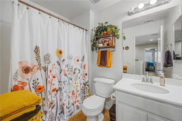$459,999 | 14975 South Highland Avenue, Unit 1, Fontana, CA 92336