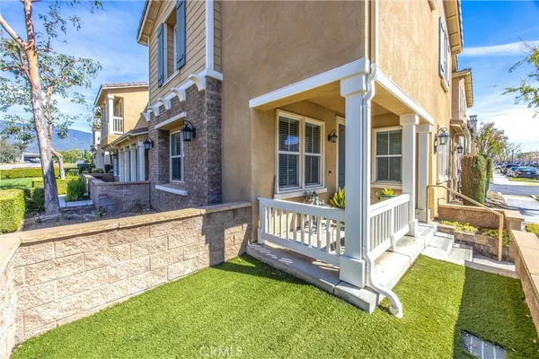 $459,999 | 14975 South Highland Avenue, Unit 1, Fontana, CA 92336
