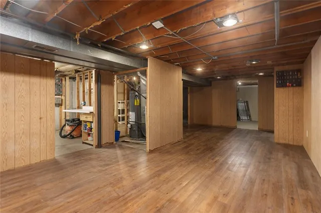 $230,000 | 106 Helen Street, Excelsior Springs, MO 64024