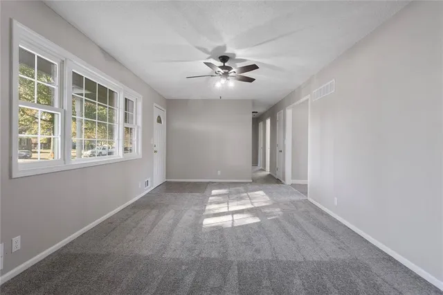 $230,000 | 106 Helen Street, Excelsior Springs, MO 64024