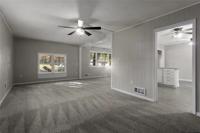 $230,000 | 106 Helen Street, Excelsior Springs, MO 64024