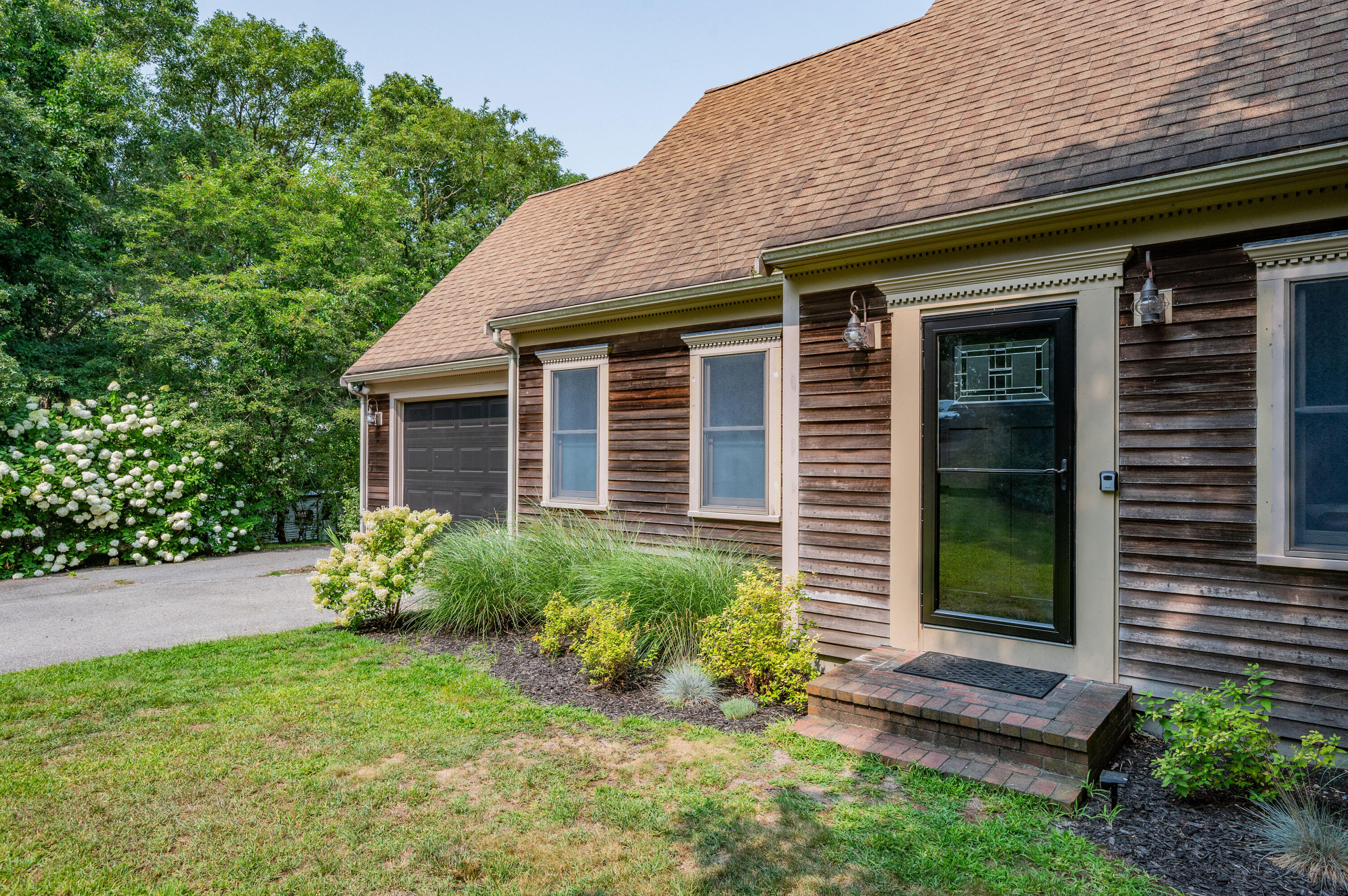 222 Setucket Road Dennis, MA 02660 - Photo 3 of 44 IMG_1907