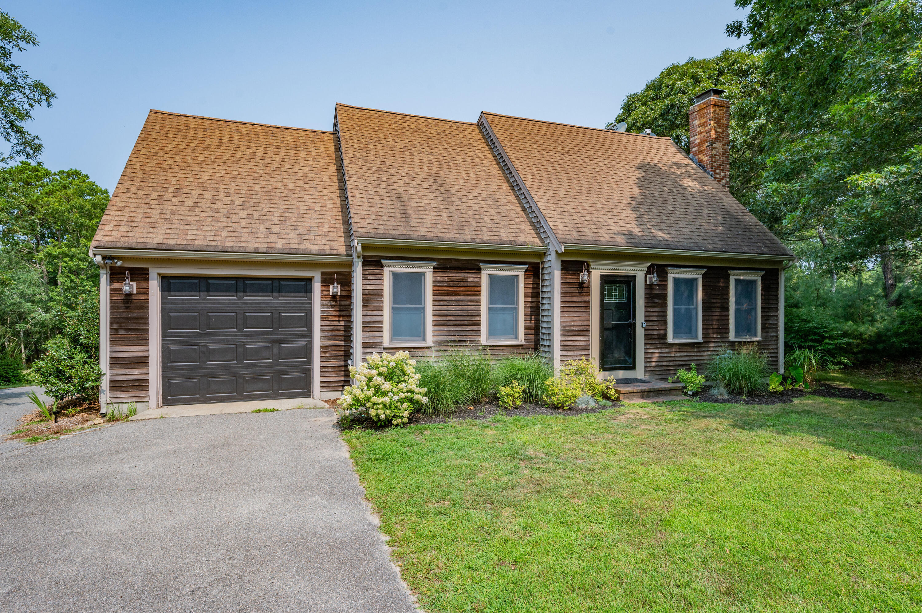 222 Setucket Road Dennis, MA 02660 - Photo 4 of 44 IMG_1909