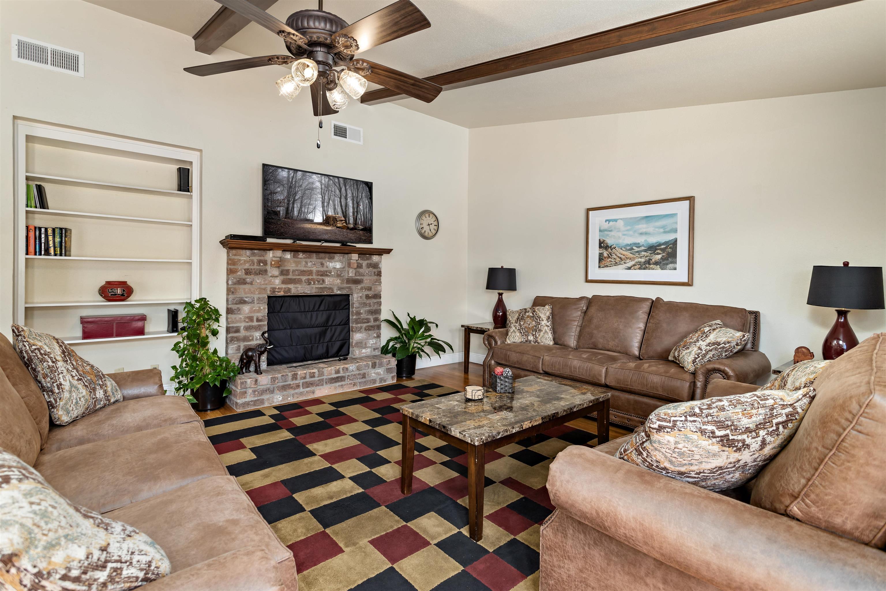 387 Georgetown Street Beaumont, TX 77707 - Photo 9 of 28