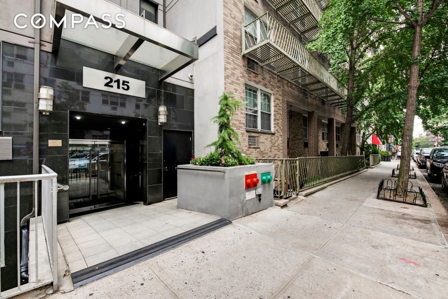 215 East 81st Street 5-A Upper East Side New York, NY 10028