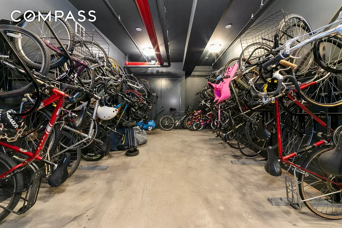 55-27 Myrtle Avenue, #309