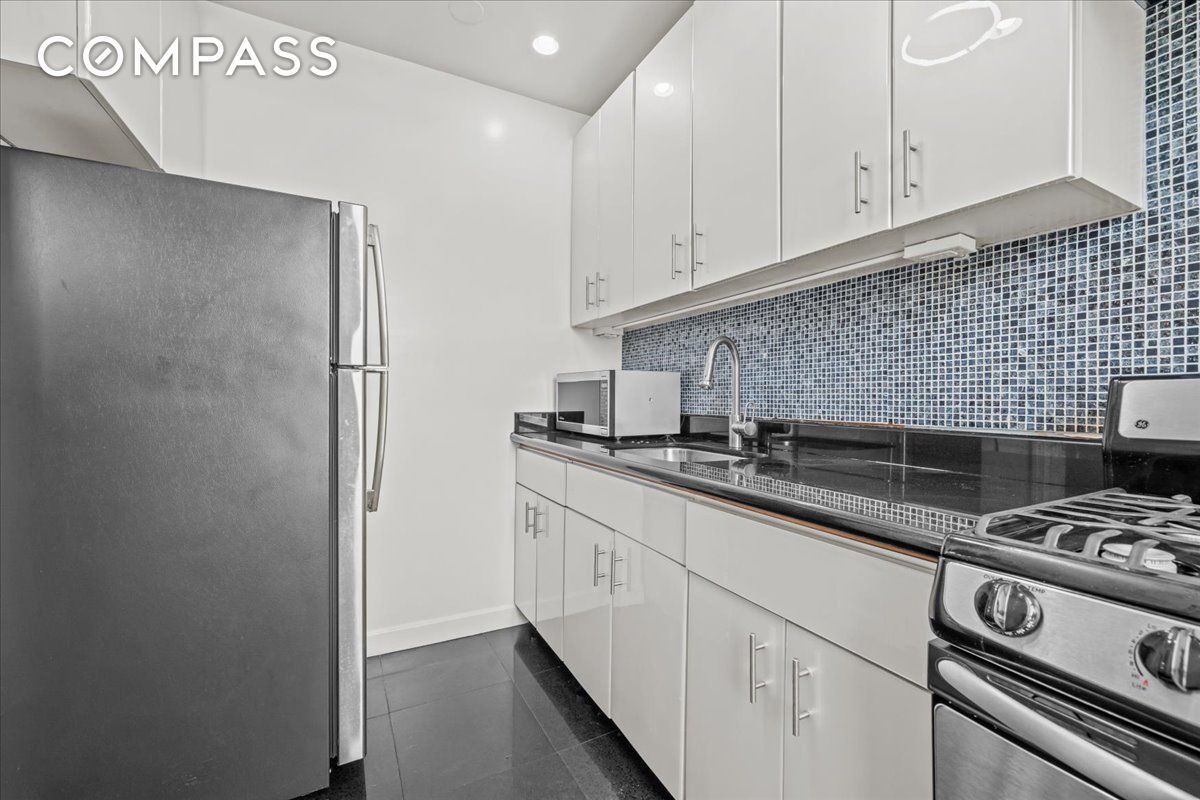 1710 Carroll Street D4 Weeksville Brooklyn NY 11213