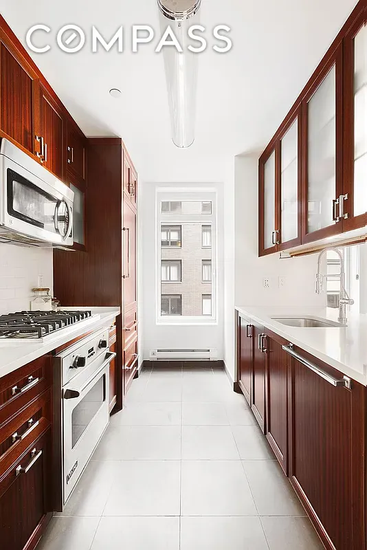 205 West 76th Street 503 Upper West Side New York, NY 10023