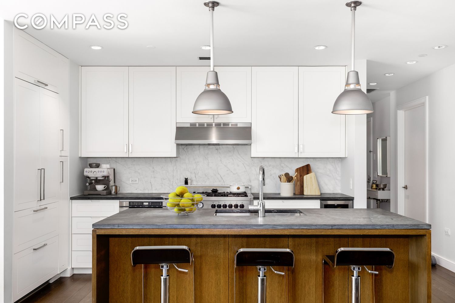 345 Carroll Street, #3D