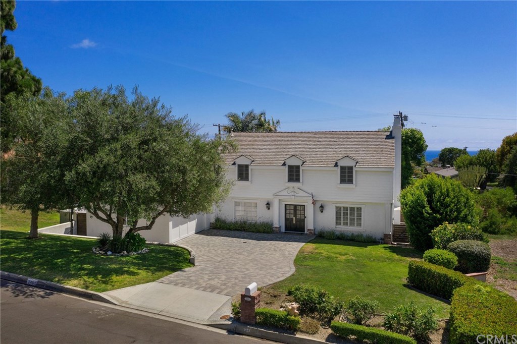 2401 Vía Carrillo, Palos Verdes Estates, CA 90274 Compass