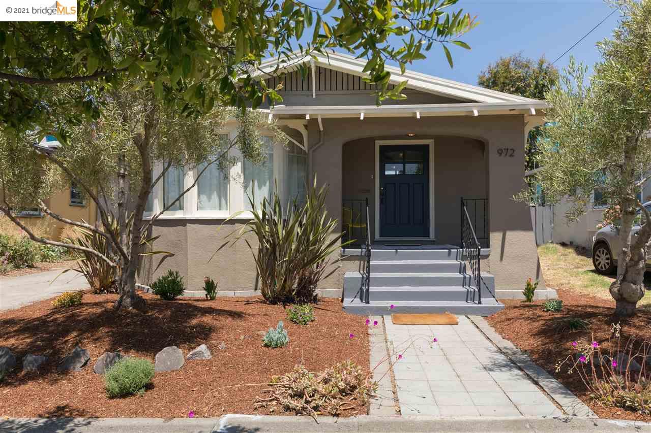 972 40th Street, Oakland, CA 94608 Compass