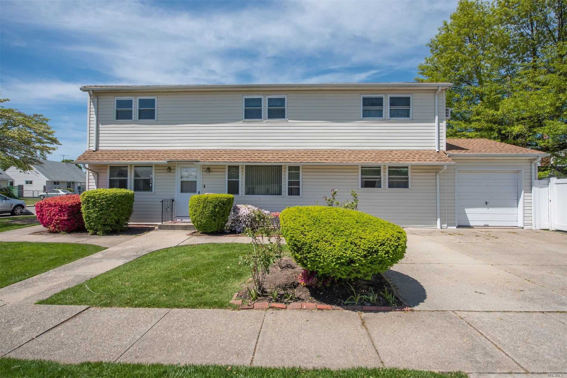 40 Fulton Avenue, Hicksville, NY 11801 Compass