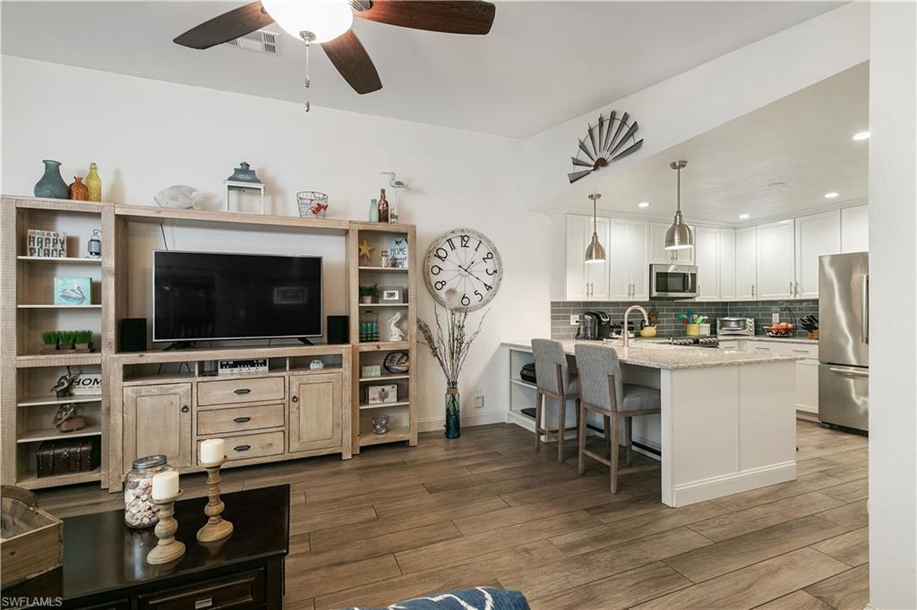 5639 Foxlake Drive North Fort Myers, FL 33917 - Photo 2 of 32