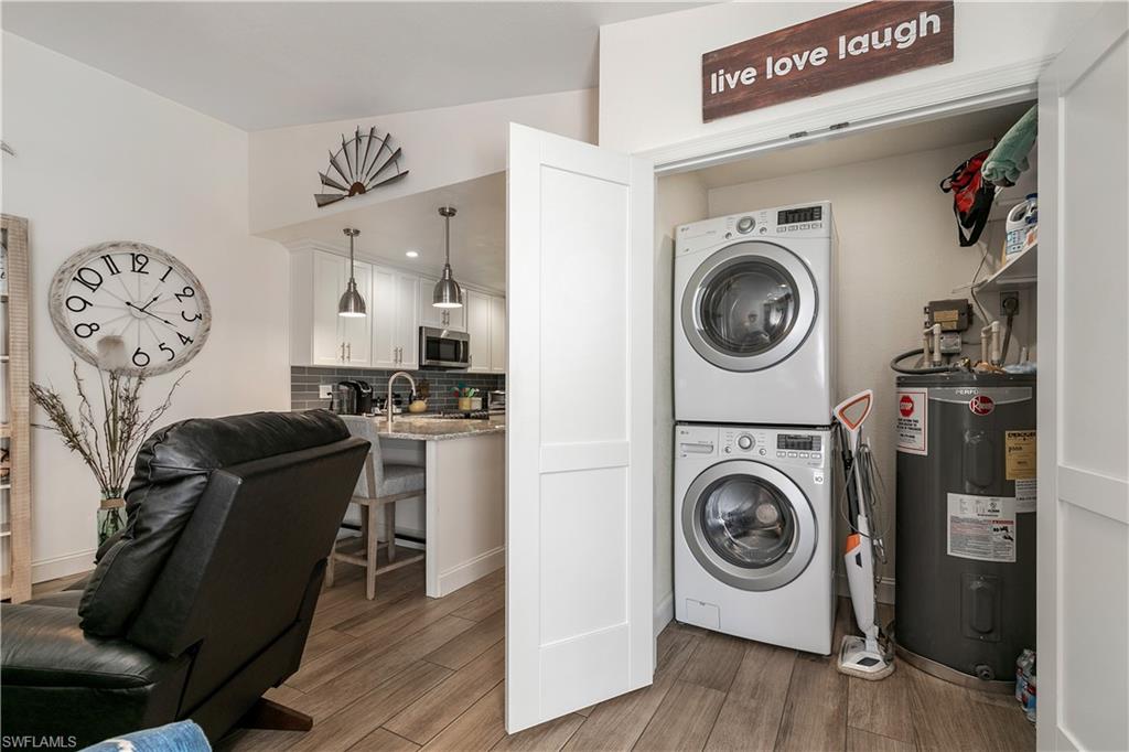 5639 Foxlake Drive North Fort Myers, FL 33917 - Photo 5 of 32