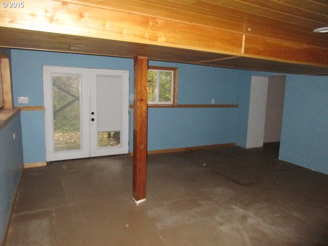 12340 Northwest McDaniel Road, Unit 10 Portland, OR 97229 - Photo 11 of 16 Gallery Image 11