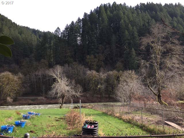 11720 Highway 36 Mapleton, OR 97453 - Photo 6 of 21 Gallery Image 6