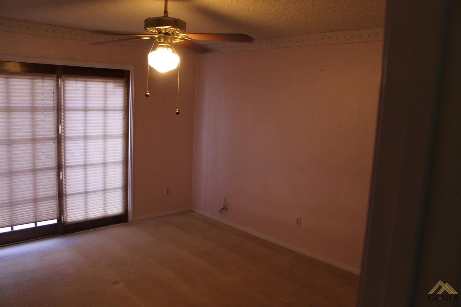 2300 Westminster Drive Bakersfield, CA 93309 - Photo 10 of 17