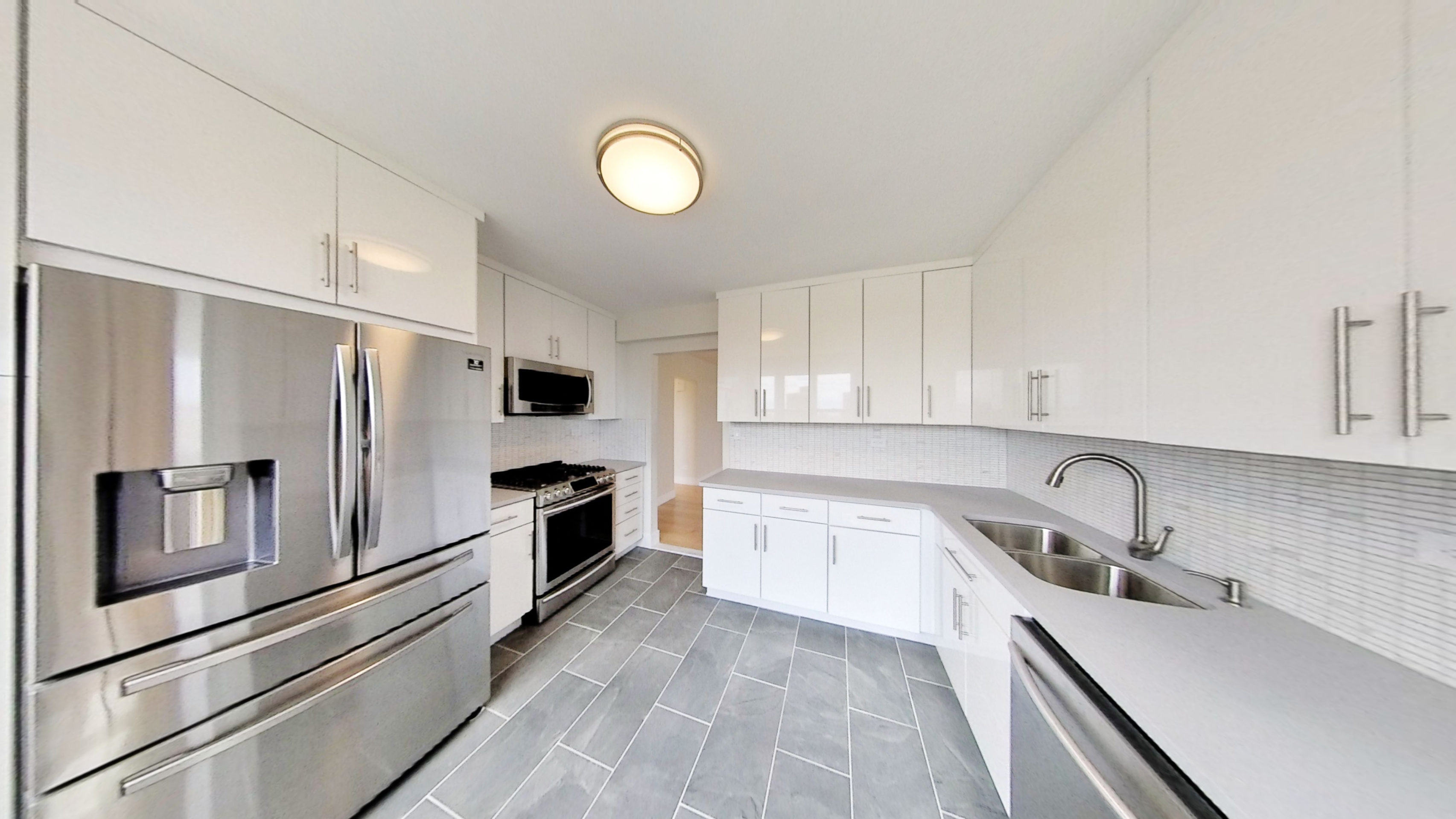 3755 Henry Hudson Parkway West, Unit 12C Bronx, NY 10463 - Photo 3 of 14